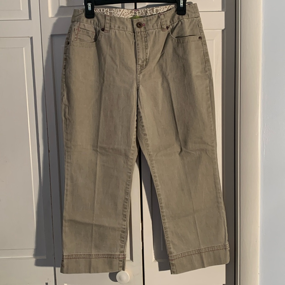 Sigrid Olsen Denim Tan Capris with Relaxed Fit and Smooth Fabric EUC